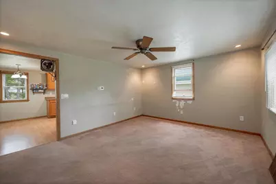3125 Breezewood Lane, Neenah, WI 54956 - Photo 22