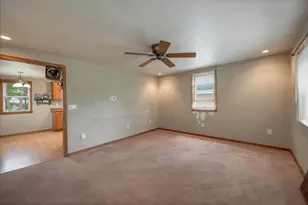 3125 Breezewood Ln, Neenah, WI 54956 - Photo 22