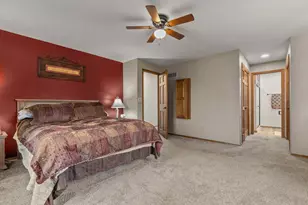 1079 Grassy Plains Dr, Neenah, WI 54956 - Photo 34