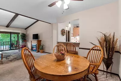 3182 Justin Court #5, Appleton, WI 54914 - Photo 10