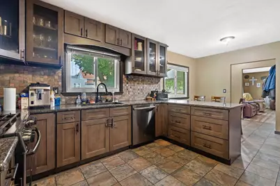 1201 S 19th Street, Manitowoc, WI 54220 - Photo 10