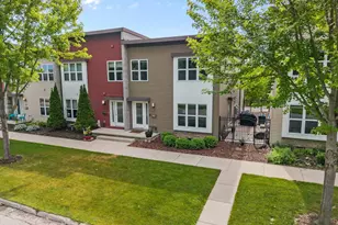 312 N Van Buren St, Green Bay, WI 54301 - Photo 2