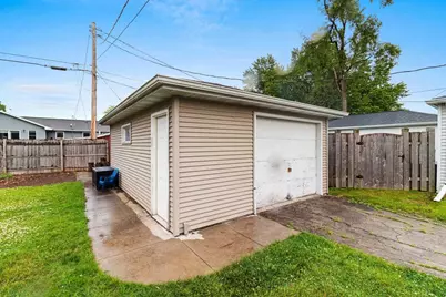 778 Elm Street, Neenah, WI 54956 - Photo 38