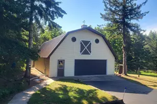 9332 Deer Lake Rd, Crivitz, WI 54114 - Photo 28