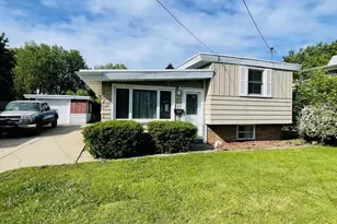 1413 Western Ave, Green Bay, WI 54303 - Photo 2