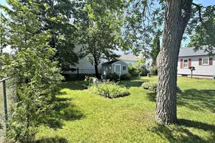 1709 18th Ave, Menominee, MI 49858 - Photo 48