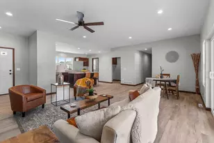 2650 Lawrence Ln, Neenah, WI 54956 - Photo 16