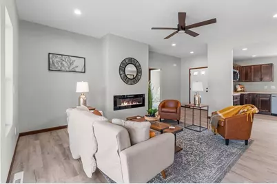 2650 Lawrence Lane, Neenah, WI 54956 - Photo 14