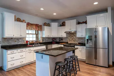 2702 E Corridor Drive, Appleton, WI 54913 - Photo 2
