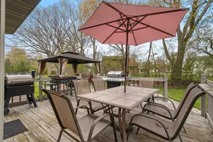 1354 Camelot Ct, Oneida, WI 54155 - Photo 36