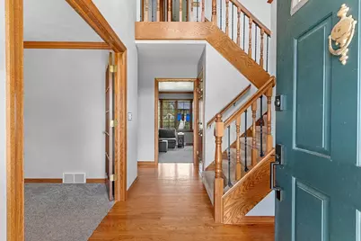 1354 Camelot Court, Oneida, WI 54155 - Photo 4