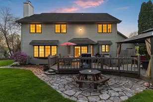 1354 Camelot Ct, Oneida, WI 54155 - Photo 2