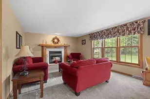 2936 Blue Moon Dr, Green Bay, WI 54311 - Photo 12