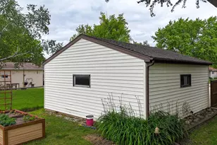 1217 E Mitchell Ave, Appleton, WI 54915 - Photo 30