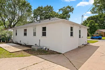 1225 Redwood Drive, Green Bay, WI 54304 - Photo 34