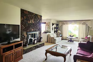 N7291 Winnebago Dr, Fond du Lac, WI 54935 - Photo 8