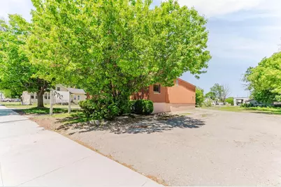 526 W 11th Avenue, Oshkosh, WI 54902 - Photo 22