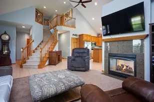 8120 Challenger Dr, Neenah, WI 54956 - Photo 14