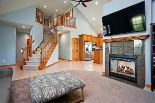 8120 Challenger Dr, Neenah, WI 54956 - Photo 16