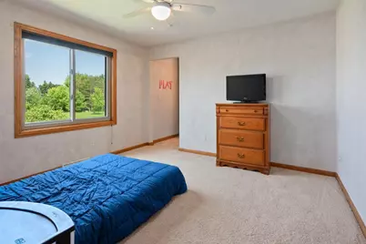8120 Challenger Drive, Neenah, WI 54956 - Photo 40