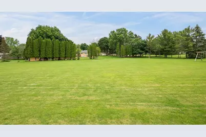 8120 Challenger Drive, Neenah, WI 54956 - Photo 56