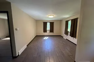 N6392 Blueberry Rd, Gresham, WI 54128 - Photo 6