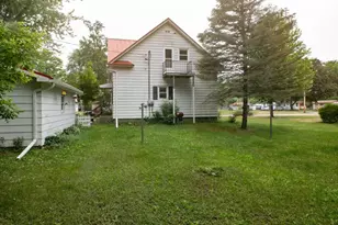 215 N Oxford St, Wautoma, WI 54982 - Photo 42