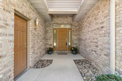 935 Brighton Drive, Menasha, WI 54952 - Photo 8