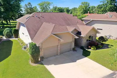 935 Brighton Drive, Menasha, WI 54952 - Photo 4