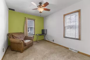 315 McKinley St, Waupun, WI 53963 - Photo 10