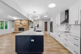 W4410 Mary Hill Park Dr, Fond du Lac, WI 54937 - Photo 8