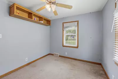 2514 W Ramsey Avenue, Milwaukee, WI 53221 - Photo 10