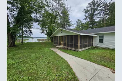E5897 North Shore Road, Weyauwega, WI 54983 - Photo 8