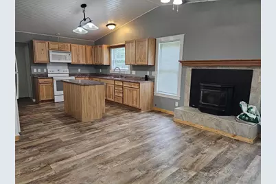 E5897 North Shore Road, Weyauwega, WI 54983 - Photo 10