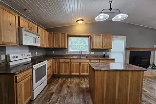E5897 N Shore Rd, Weyauwega, WI 54983 - Photo 12