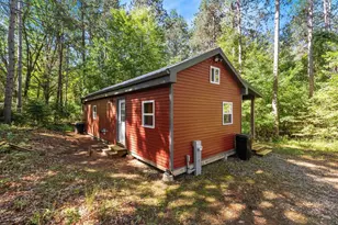 E6889 Guth Rd, Weyauwega, WI 54983 - Photo 2