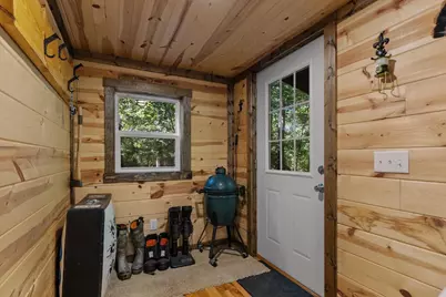 E6889 Guth Road, Weyauwega, WI 54983 - Photo 12