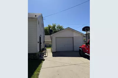 818 St George Street, Green Bay, WI 54302 - Photo 2