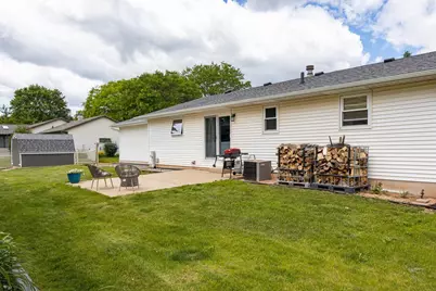 95 Northbreeze Drive, Appleton, WI 54911 - Photo 2