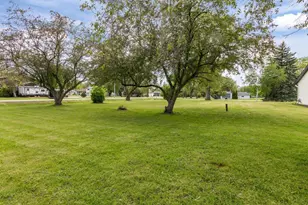 N7351 Winnebago St, Fond du Lac, WI 54935 - Photo 40