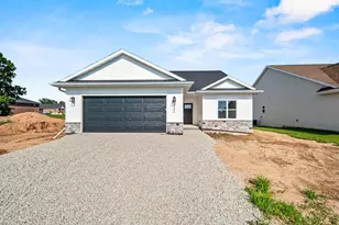 3117 Lazy Oak Ct, Green Bay, WI 54311 - Photo 1
