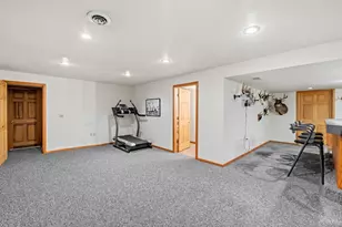 4000 Buckeye Way, Green Bay, WI 54311 - Photo 32