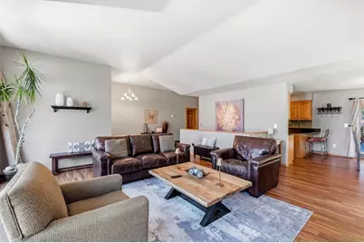 4000 Buckeye Way, Green Bay, WI 54311 - Photo 12