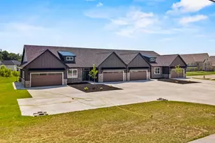 3365 Shawano Ave, Green Bay, WI 54313 - Photo 10