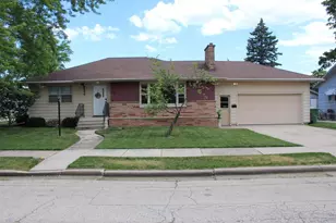 273 E McWilliams St, Fond du Lac, WI 54935 - Photo 1