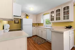 1430 Oak Ridge Dr, Green Bay, WI 54304 - Photo 22