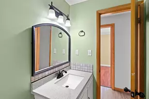804 Jefferson St, Menasha, WI 54952 - Photo 16