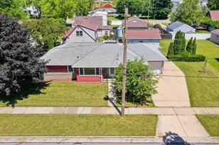 804 Jefferson St, Menasha, WI 54952 - Photo 2