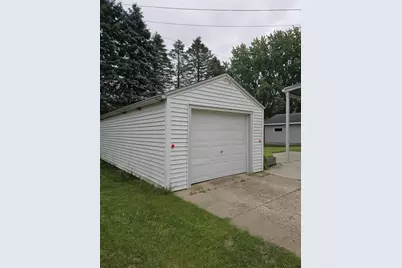 817 High Street, Wild Rose, WI 54984 - Photo 40