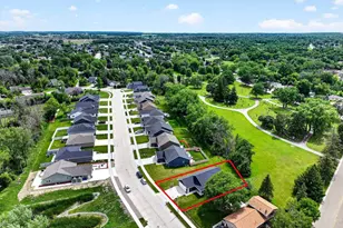 37 Ash Grove Pl, Kaukauna, WI 54130 - Photo 48